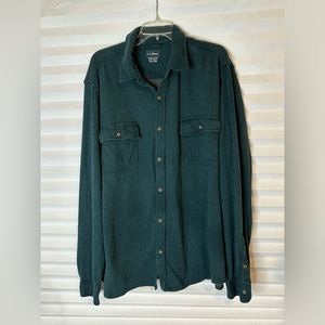 L.L. Bean Men's Casual Button Down Shirt - Dark Green